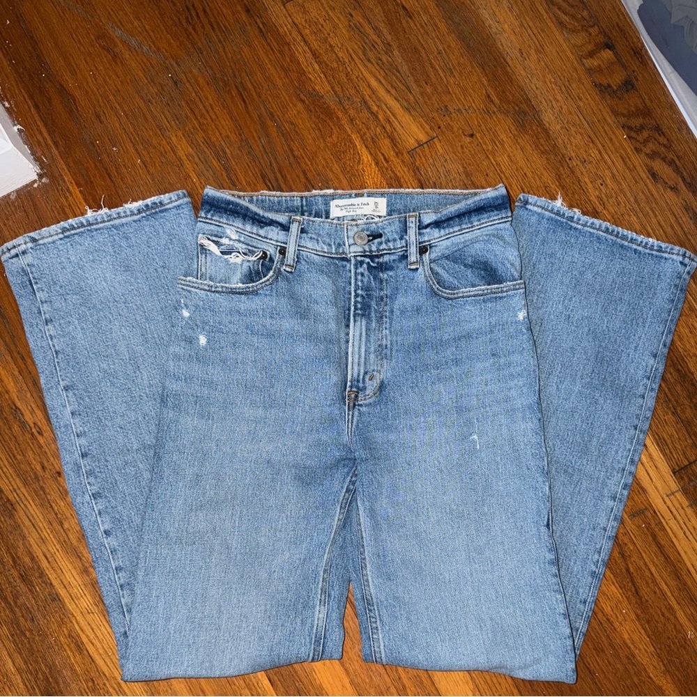 Abercrombie & Fitch 90s Relaxed Straight Leg Jeans